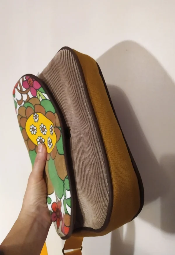 Sac besace Clothilde en tissu vintage et upcyclé – Image 8