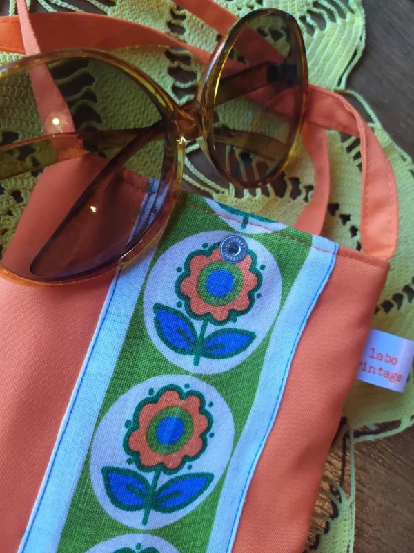 Pochette Dani en tissu vintage et upcyclé – Image 6