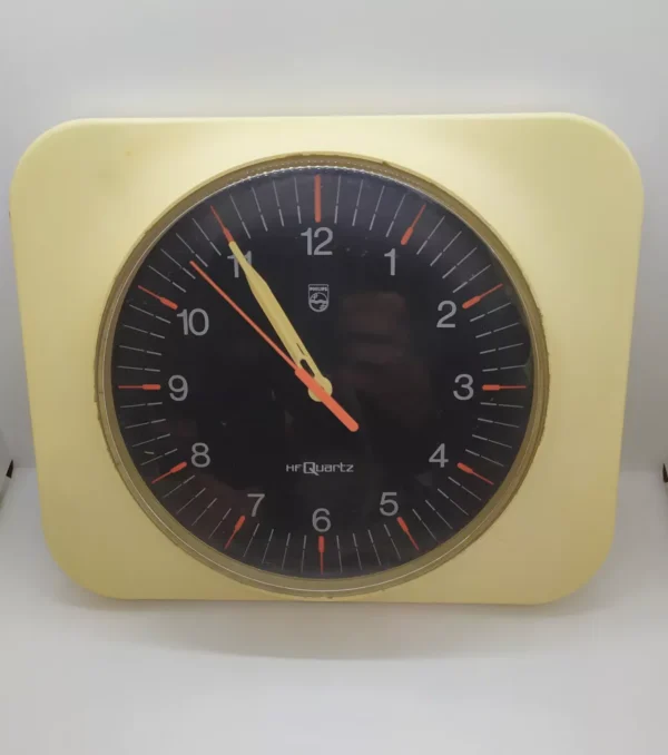Horloge murale plastique de marque Philips années 70 – Image 6