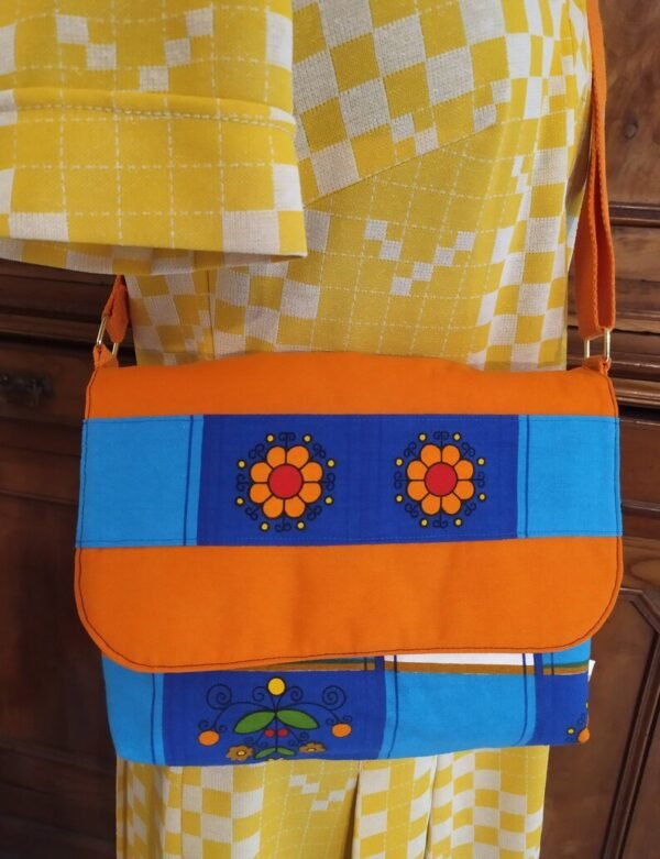 Sac bandoulière Sylvie en tissu vintage et upcyclé