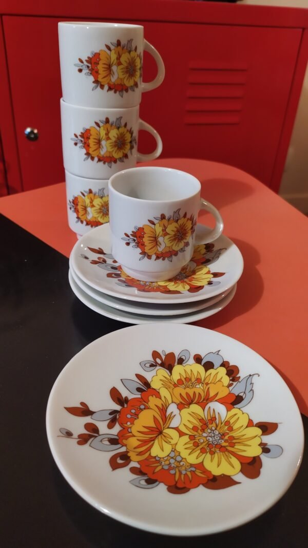 Tasses porcelaine italienne ANCAP vintage