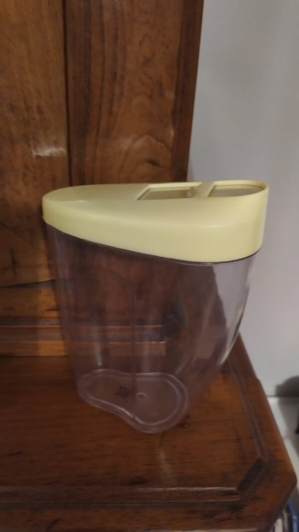 Lot de six contenants plastique vintage – Image 9