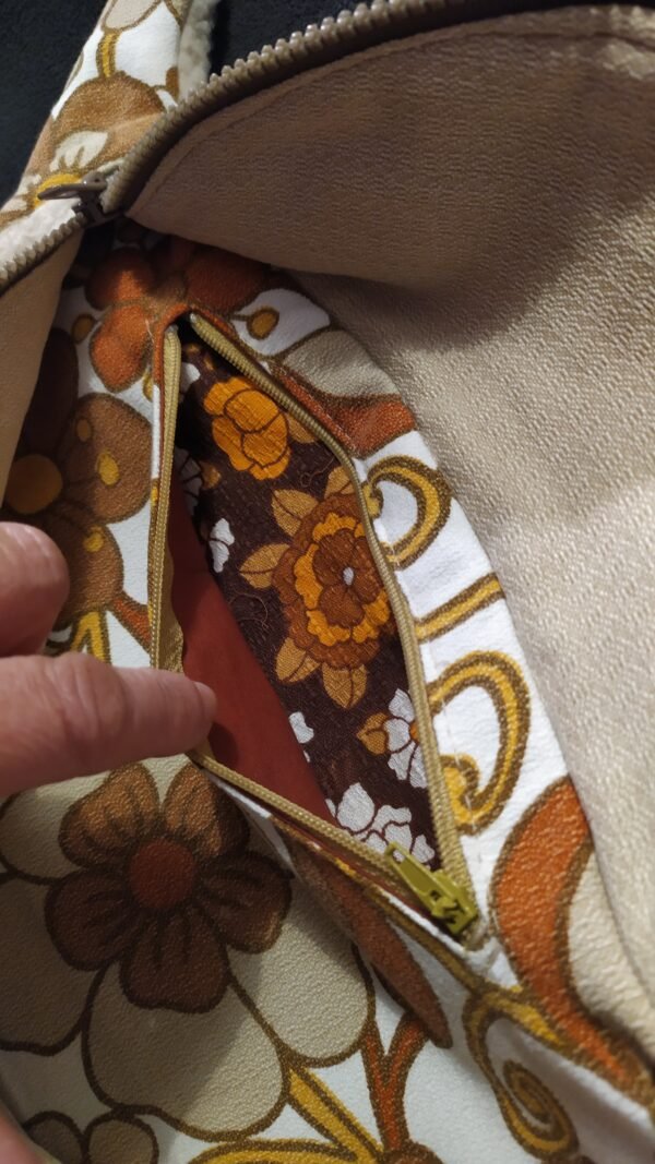 Sac banane Vanessa en tissu vintage et upcyclé – Image 13