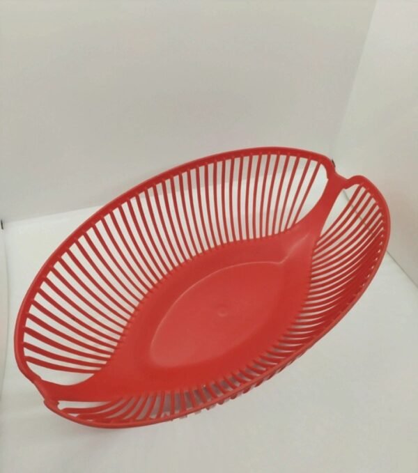 Lot de six contenants plastique vintage – Image 2