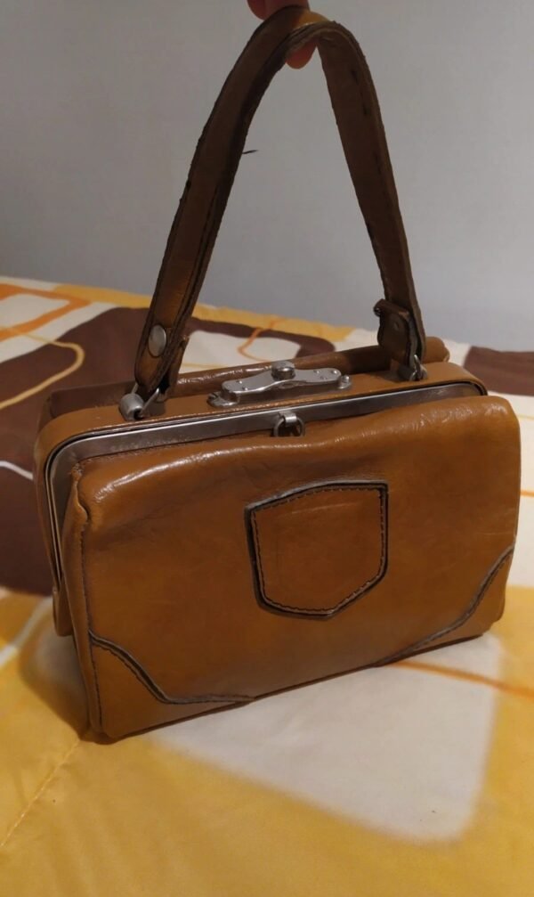Sac valisette années 70 en simili cuir