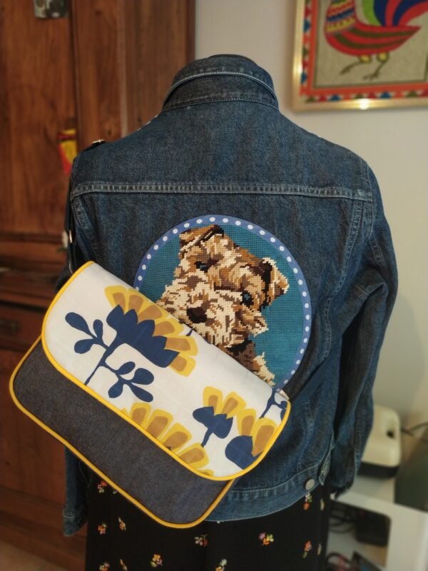 Sac besace Audrey 
en tissu vintage et upcyclé – Image 11