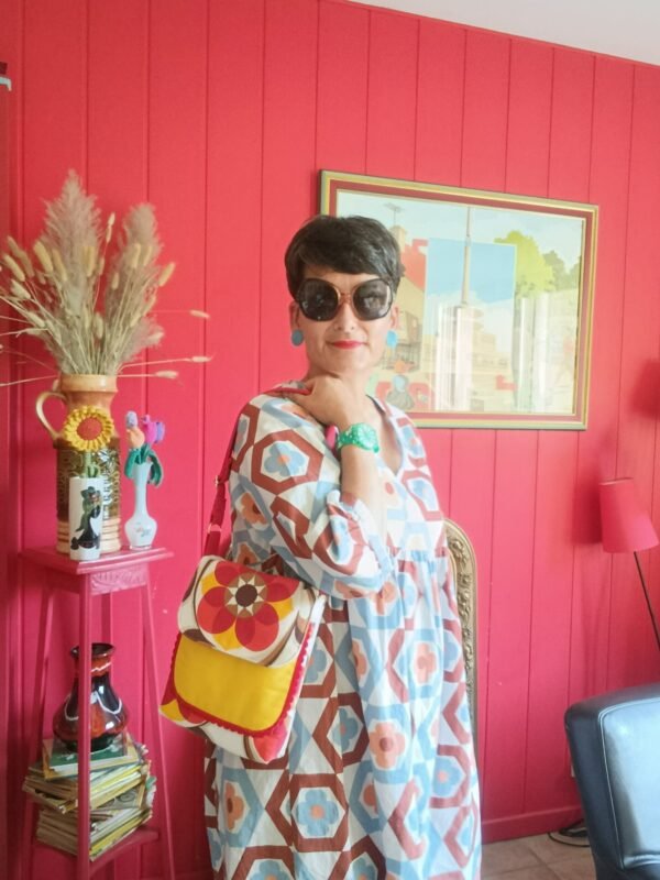 Pochette XL Simone et Stéphanie En tissus vintage et upcyclés – Image 13