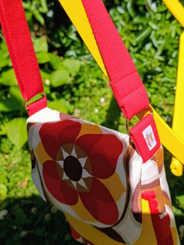 Pochette XL Simone et Stéphanie En tissus vintage et upcyclés – Image 10
