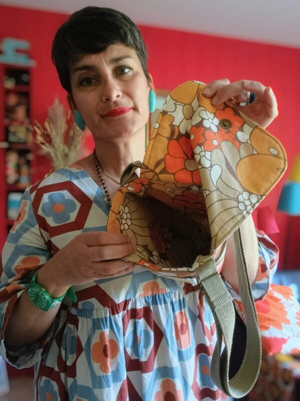 Pochette XL Sabine 
en tissus vintage et upcyclés – Image 11