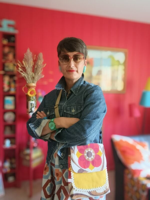 Pochette XL Sabine 
en tissus vintage et upcyclés – Image 2