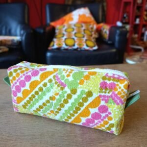 Trousse Angélique en tissu éponge vintage des années 60