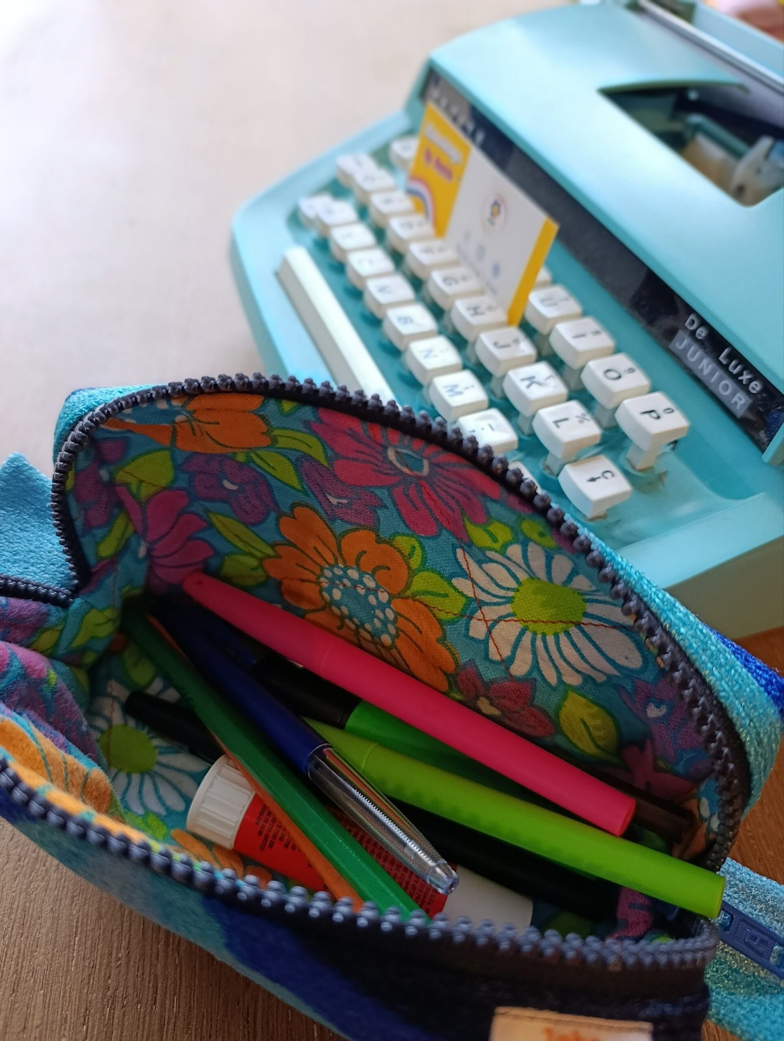 Trousse Tina en tissu des années 70 – Image 9