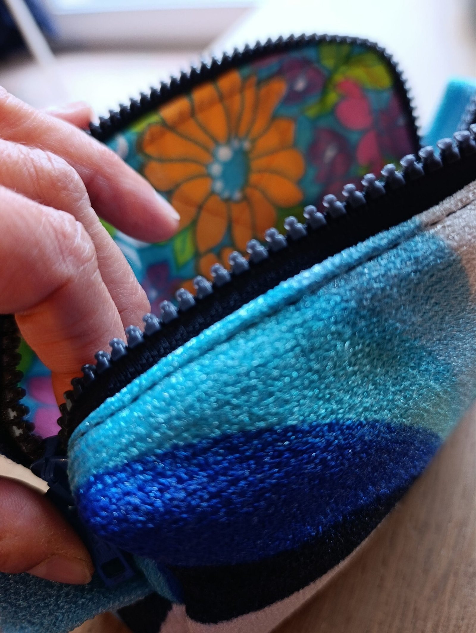 Trousse Tina en tissu des années 70 – Image 12