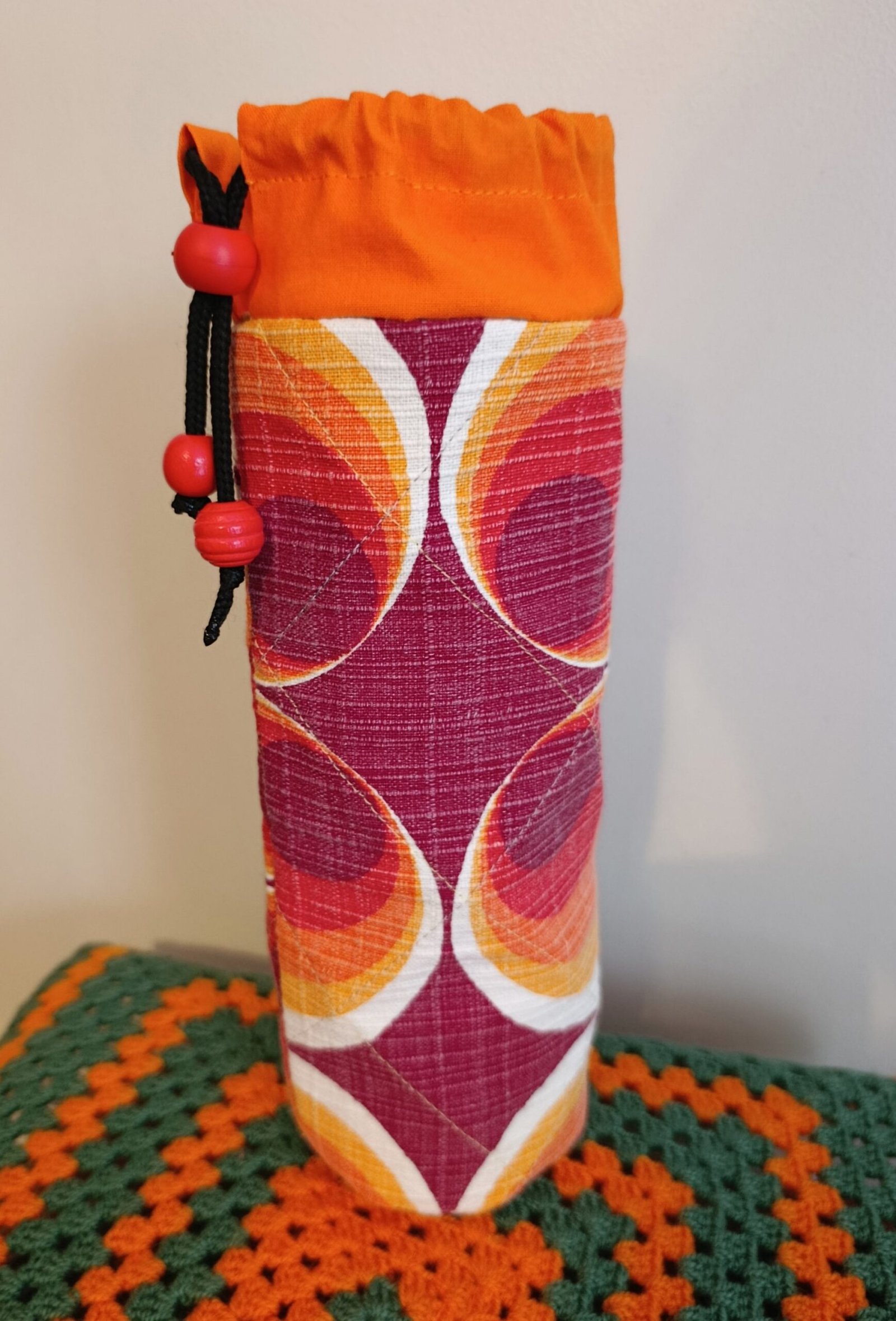 Housse de gourde Céline en tissu vintage